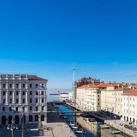 6 Ponterosso - Luxury Attic Apartment Trieste Exterior photo